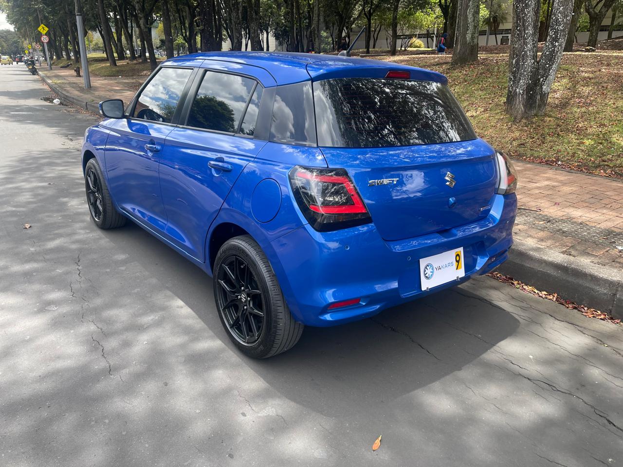 SUZUKI SWIFT GL 1.2 HYBRID 2025
