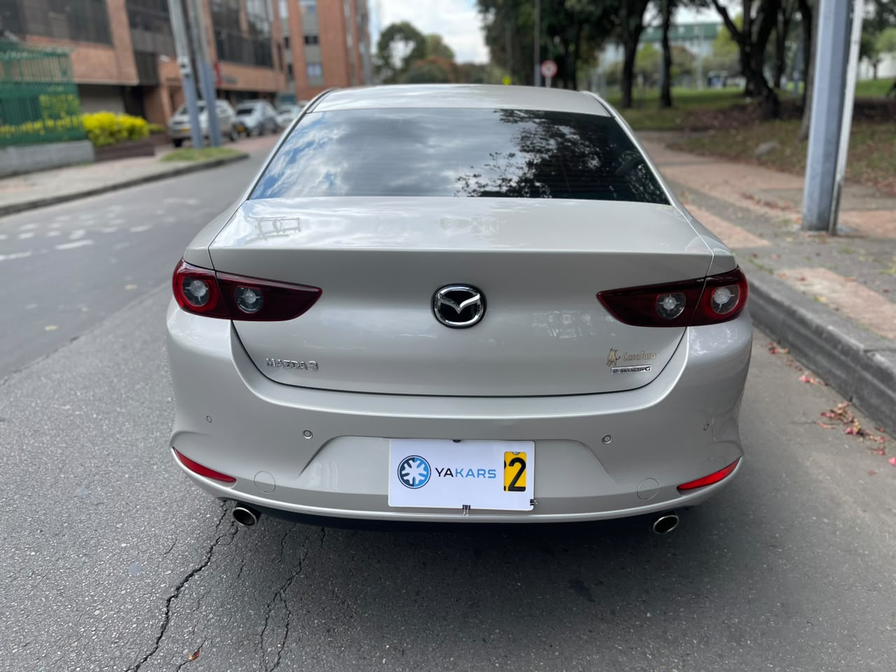 MAZDA 3 TOURING HÍBRIDO 2.0L AT 2025