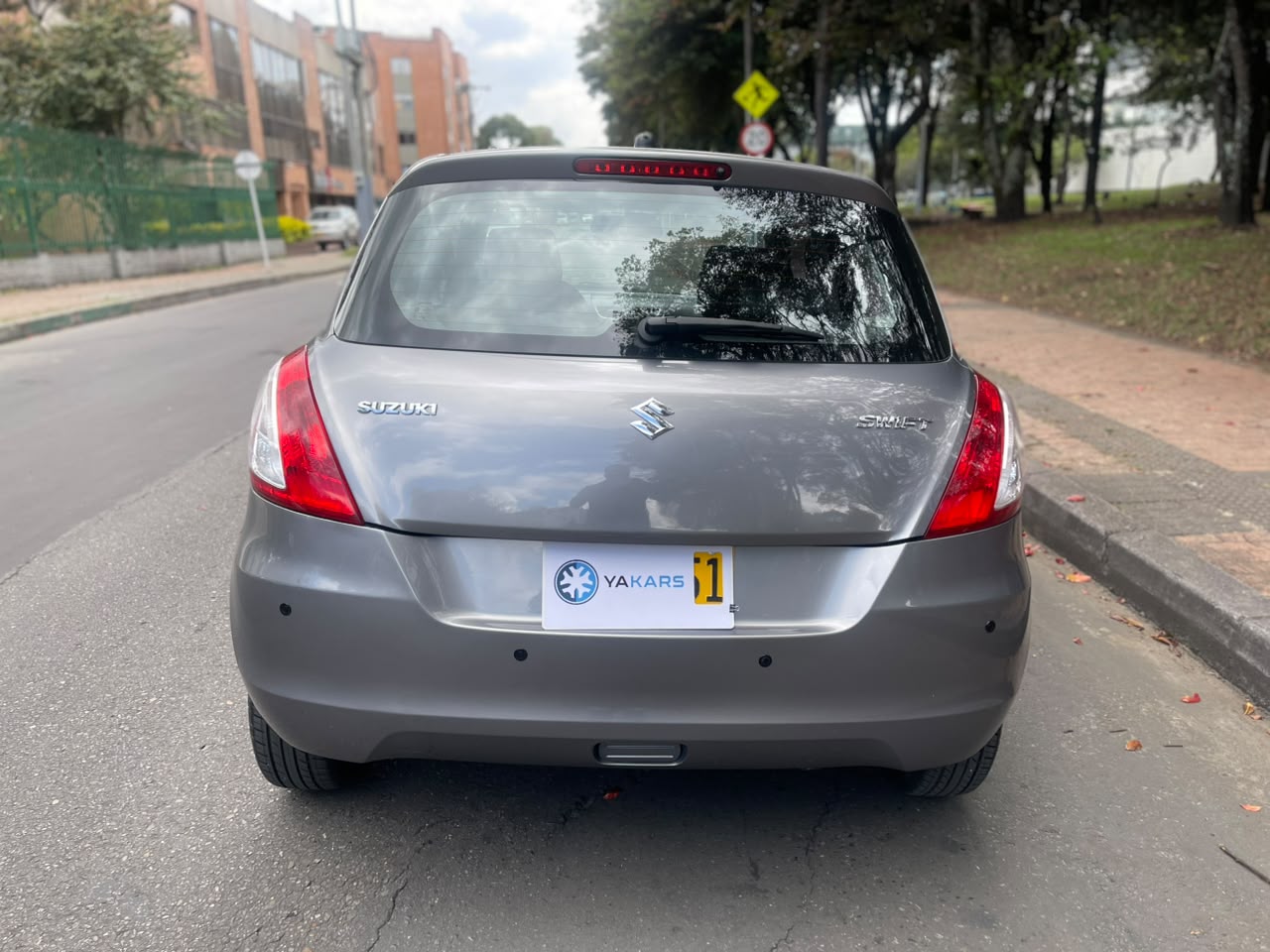 SUZUKI SWIFT GL 1.4L MT 2016