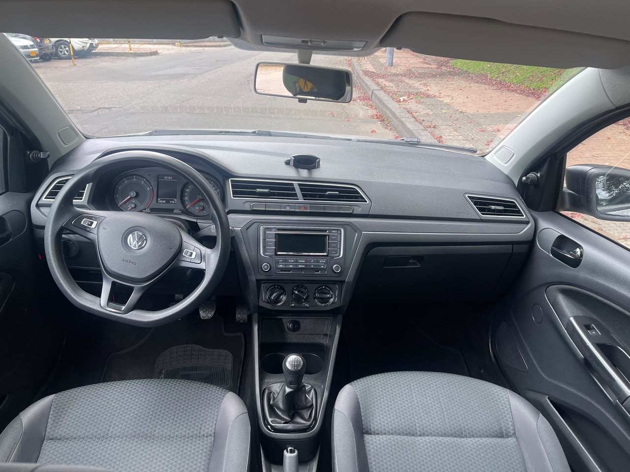 VOLKSWAGEN VOYAGE TRENDLINE 1.6 MT 2019