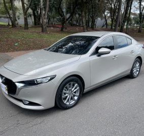 MAZDA 3 TOURING HÍBRIDO 2.0L AT 2025